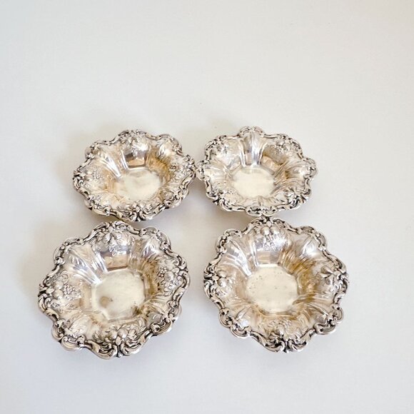 REED & BARTON STERLING SILVER FRANCIS 1 X569 SET OF 4 NUT DISH 3.5" - Picture 3 of 11